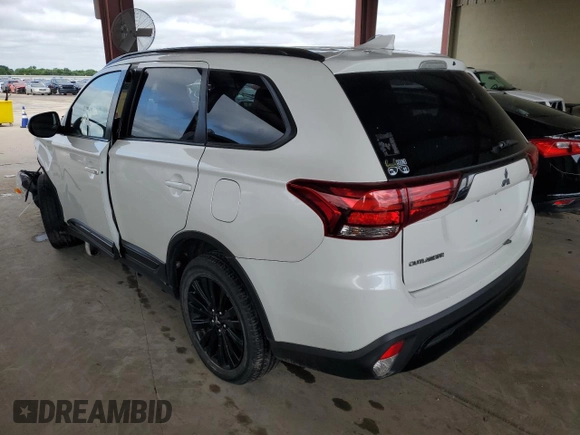 2020 Mitsubishi Outlander SE with VIN JA4AD3A30LZ039104, listed as a Copart auction lot 55775925 with Not provided miles and Clean title. Bid and sale history available at DreamBid. Image 2.