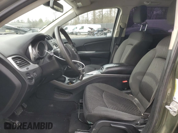 2018 Dodge Journey SE with VIN 3C4PDCAB7JT445621, listed as a Copart auction lot 43879445 with 100,700 mi miles and Salvage Title. Bid and sale history available at carsss.com. Image 7.