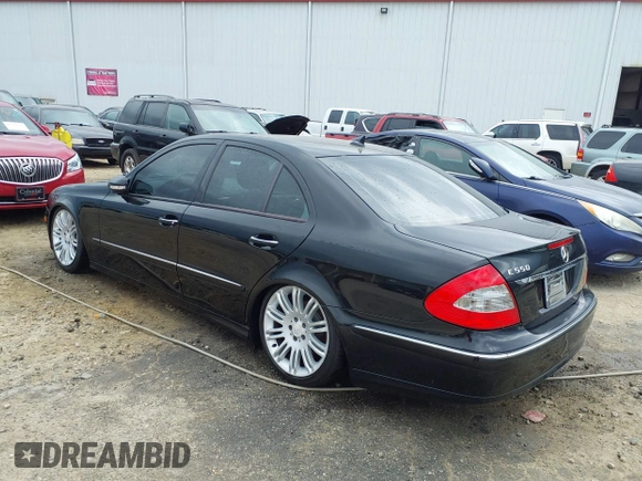 2007 Mercedes-Benz E-Class Sport 5.5L with VIN WDBUF72X67A994093, listed as a IAAI auction lot 41719386 with 132,733 mi miles. Bid and sale history available at carsss.com. Image 3.