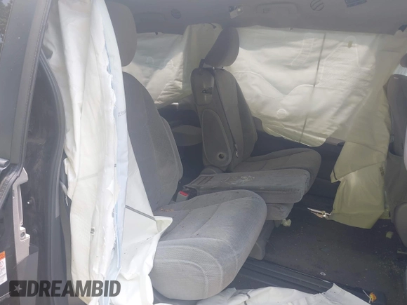 2015 Toyota Sienna LE AAS with VIN 5TDKK3DC8FS587644, listed as a IAAI auction lot 42332813 with 125,675 mi miles and . Bid and sale history available at DreamBid. Image 8.