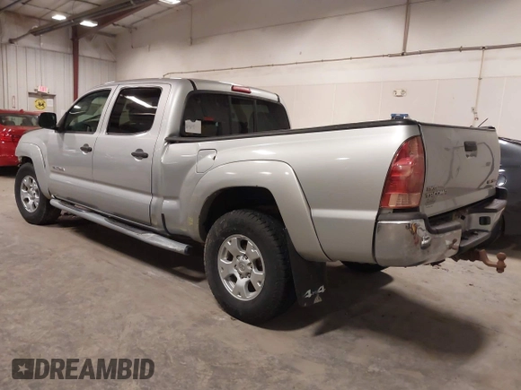 2007 Toyota Tacoma with VIN 5TEMU52N37Z444818, listed as a IAAI auction lot 41242753 with 140,631 mi miles and . Bid and sale history available at DreamBid. Image 3.