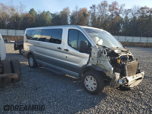2017 Ford Transit XL with VIN 1FBZX2YM8HKB01569, listed as a Copart auction lot 84736774 with 123,374 mi miles and Salvage title. Bid and sale history available at DreamBid. Image 4.