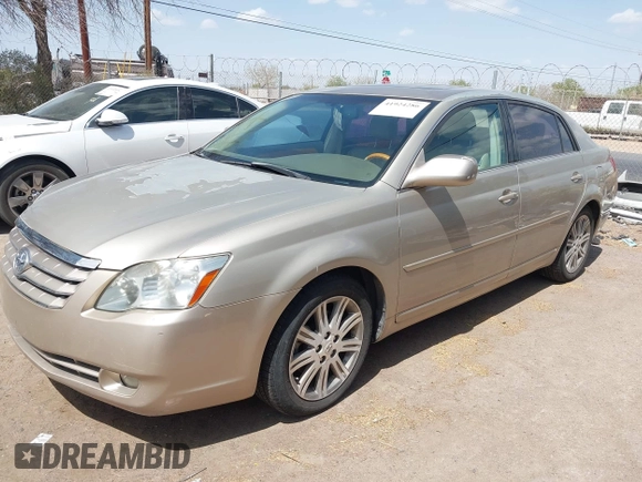 2007 Toyota Avalon XL with VIN 4T1BK36B27U208117, listed as a IAAI auction lot 41924286 with 114,458 mi miles. Bid and sale history available at carsss.com. Image 2.