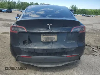 2024 Tesla Model Y Long Range with VIN 7SAYGDEE7RA327259, listed as a Copart auction lot 57494435 with Not provided miles and Salvage title. Bid and sale history available at DreamBid. Image 6.