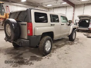 2007 Hummer H3 SUV with VIN 5GTDN13E078250892, listed as a IAAI auction lot 41991208 with 148,283 mi miles. Bid and sale history available at carsss.com. Image 4.