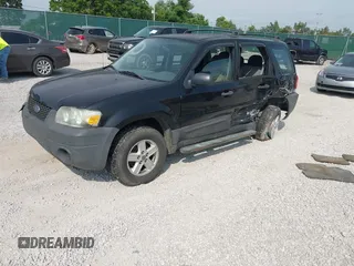 2007 Ford Escape XLS with VIN 1FMYU02ZX7KB90581, listed as a IAAI auction lot 42430544 with 164,595 mi miles and . Bid and sale history available at DreamBid. Image 2.