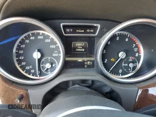 2013 Mercedes-Benz GL-Class GL 550 with VIN 4JGDF7DE2DA101552, listed as a Copart auction lot 46656895 with 195,058 mi miles and Salvage Title. Bid and sale history available at carsss.com. Image 9.