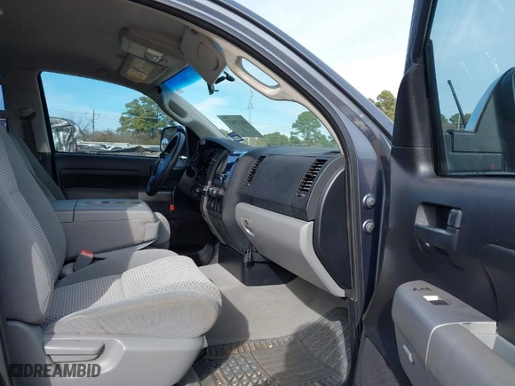 2008 Toyota Tundra 2WD Truck with VIN 5TFRV54148X055062, listed as a IAAI auction lot 41329433 with 210,350 mi miles. Bid and sale history available at carsss.com. Image 5.