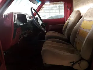 1990 Ford Bronco z VIN 1FMCU14TXLUA68729, wystawiony jako Copart lot #45366995 z przebiegiem 389 150 mil mil oraz Czysty tytuł • Clean title. Historia ofert i sprzedaży dostępna na DreamBid. Obrazek 7.