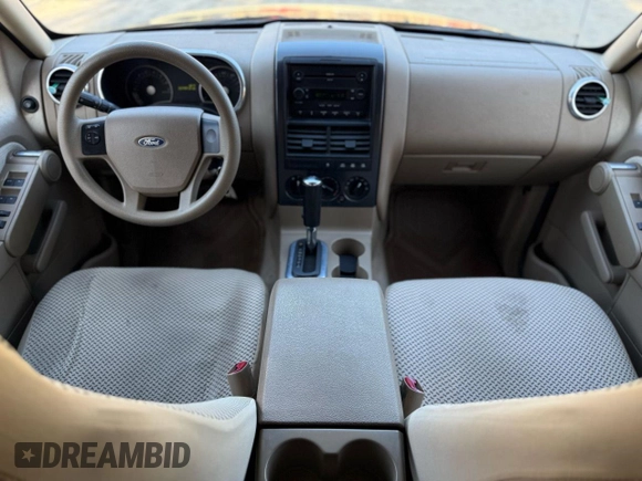 2007 Ford Explorer XLT with VIN 1FMEU73E27UA72214, listed as a Copart auction lot 53916955 with 221,707 mi miles and Clean Title. Bid and sale history available at carsss.com. Image 9.