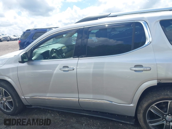 2019 GMC Acadia Denali с VIN 1GKKNPLS0KZ155926, выставлен на аукционе IAAI как лот 42253778 с пробегом 52 860 миль миль и . История ставок и продаж доступна на DreamBid. Изображение 15.