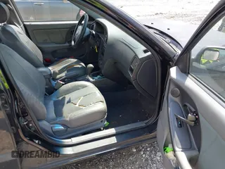 2005 Hyundai Elantra GLS with VIN KMHDN46D05U116895, listed as a IAAI auction lot 42345616 with 292,340 mi miles and . Bid and sale history available at DreamBid. Image 5.