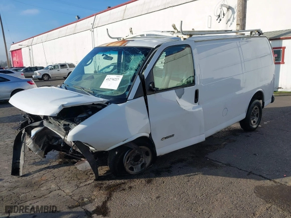 2006 Chevrolet Express Cargo Van with VIN 1GCGG25V461231061, listed as a IAAI auction lot 41274227 with 242,919 mi miles. Bid and sale history available at carsss.com. Image 17.
