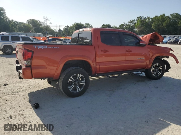 2018 Toyota Tacoma SR5 z VIN 5TFAZ5CN8JX055321, wystawiony jako Copart lot #60101445 z przebiegiem 111 153 mil mil oraz Szkoda całkowita • Salvage title. Historia ofert i sprzedaży dostępna na DreamBid. Obrazek 3.