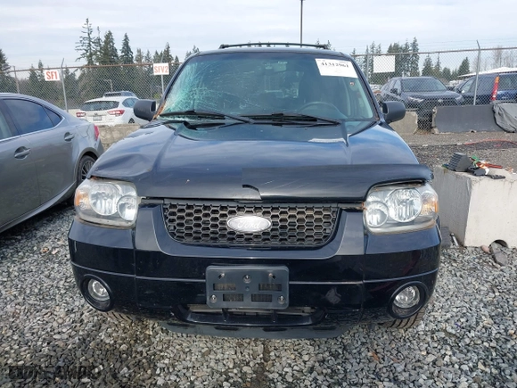 2006 Ford Escape Limited with VIN 1FMYU94176KD46991, listed as a IAAI auction lot 41312961 with 197,241 mi miles. Bid and sale history available at carsss.com. Image 12.