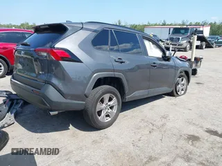 2022 Toyota RAV4 XLE with VIN 2T3W1RFV5NW202544, listed as a IAAI auction lot 42295293 with 60,759 mi miles and . Bid and sale history available at DreamBid. Image 4.
