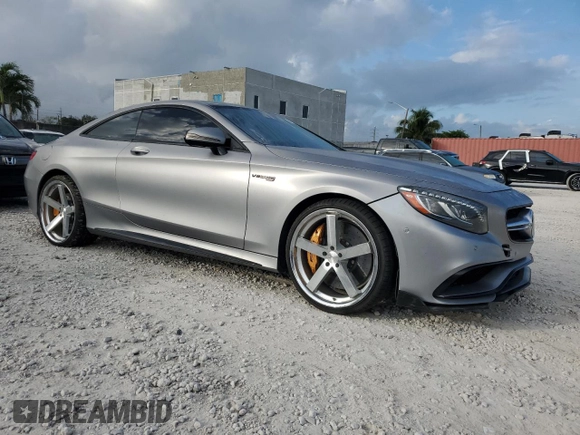 2015 Mercedes-Benz S-Class S 63 AMG with VIN WDDXJ7JB4FA000984, listed as a Copart auction lot 43821215 with 80,253 mi miles and Clean Title. Bid and sale history available at carsss.com. Image 4.