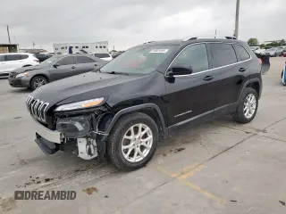 2017 Jeep Cherokee Latitude with VIN 1C4PJLCB1HW650961, listed as a Copart auction lot 54861855 with 117,799 mi miles and Salvage Title. Bid and sale history available at carsss.com. Image 1.