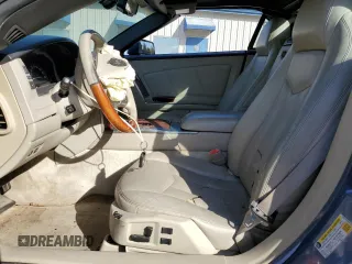 2006 Cadillac XLR z VIN 1G6YV36A065601591, wystawiony jako Copart lot #76537084 z przebiegiem Nie podano mil oraz Tytuł czysty. Historia ofert i sprzedaży dostępna na DreamBid. Obrazek 7.
