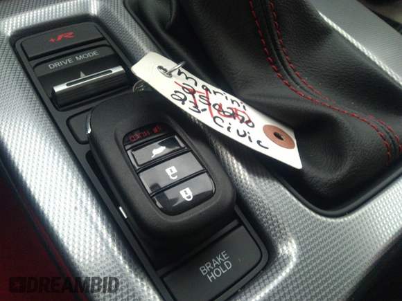 2023 Honda Civic Type R z VIN JHMFL5G45PX002284, wystawiony jako IAAI lot #38295791 z przebiegiem 3 303 mil mil oraz . Historia ofert i sprzedaży dostępna na DreamBid. Obrazek 11.