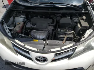 2015 Toyota RAV4 LE with VIN 2T3BFREV0FW275887, listed as a Copart auction lot 55562645 with 153,899 mi miles and Salvage Title. Bid and sale history available at DreamBid. Image 12.
