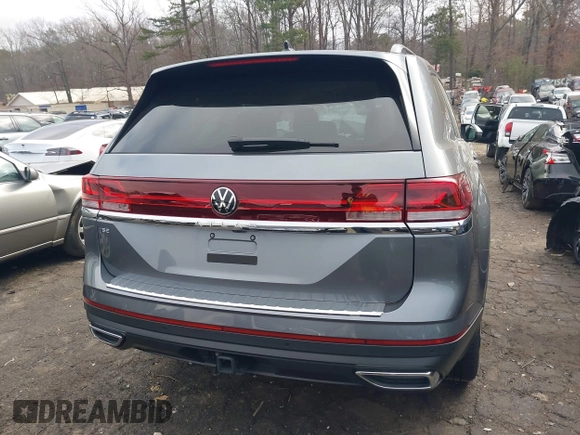2024 Volkswagen Atlas SE z VIN 1V2WR2CA2RC594326, wystawiony jako IAAI lot #41471154 z przebiegiem 1 610 mil mil oraz . Historia ofert i sprzedaży dostępna na DreamBid. Obrazek 16.