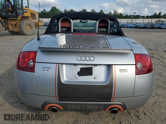 2002 Audi TT with VIN TRUUT28N921010372, listed as a Copart auction lot 71538044 with 201,791 mi miles and Salvage Title. Bid and sale history available at carsss.com. Image 6.