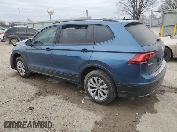 2020 Volkswagen Tiguan S with VIN 3VV0B7AX6LM066232, listed as a Copart auction lot 44961755 with 39,770 mi miles and Salvage title. Bid and sale history available at DreamBid. Image 2.