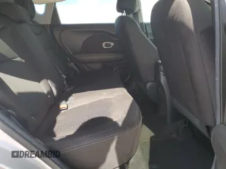 2019 Kia Soul z VIN KNDJN2A2XK7022907, wystawiony jako Copart lot #56660305 z przebiegiem 42 822 mil mil oraz Szkoda całkowita • Salvage title. Historia ofert i sprzedaży dostępna na DreamBid. Obrazek 10.