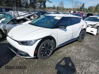 2022 Kia EV6 Wind with VIN KNDC3DLC5N5034110, listed as a IAAI auction lot 41667440 with 25,780 mi miles. Bid and sale history available at carsss.com. Image 2.
