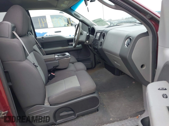 2006 Ford F-150 XLT with VIN 1FTPX14V36NA99964, listed as a IAAI auction lot 42008941 with 152,360 mi miles. Bid and sale history available at carsss.com. Image 5.