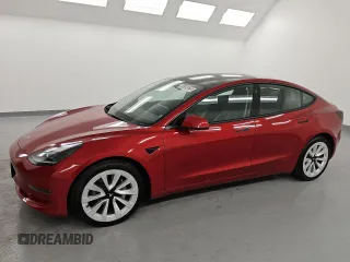2022 Tesla Model 3 Long Range z VIN 5YJ3E1EBXNF291047, wystawiony jako Copart lot #59389825 z przebiegiem 103 980 mil mil oraz Czysty tytuł • Clean title. Historia ofert i sprzedaży dostępna na DreamBid. Obrazek 1.