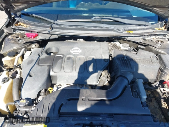 2011 Nissan Altima S with VIN 1N4AL2AP1BC173276, listed as a IAAI auction lot 41243580 with 253,861 mi miles and . Bid and sale history available at DreamBid. Image 10.