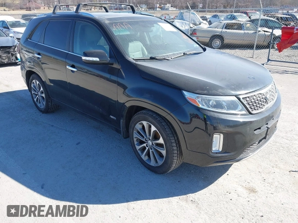 2015 Kia Sorento SX with VIN 5XYKWDA70FG565779, listed as a IAAI auction lot 41675010 with 134,060 mi miles. Bid and sale history available at carsss.com. Image 1.