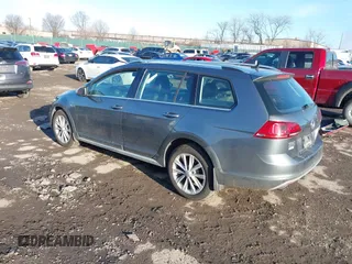 2017 Volkswagen Golf S с VIN 3VWH17AU3HM514845, выставлен на аукционе IAAI как лот 41590834 с пробегом 84 954 миль миль и . История ставок и продаж доступна на DreamBid. Изображение 3.