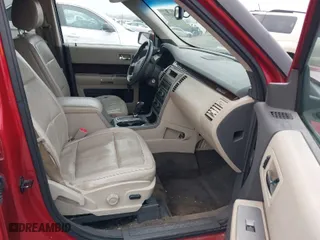 2011 Ford Flex SEL with VIN 2FMGK5CC9BBD17929, listed as a IAAI auction lot 41489403 with 231,895 mi miles. Bid and sale history available at carsss.com. Image 5.