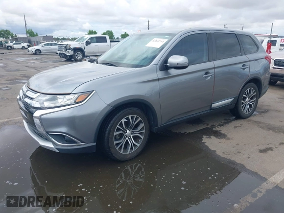 2018 Mitsubishi Outlander SE with VIN JA4AD3A31JZ016055, listed as a IAAI auction lot 42245714 with 97,448 mi miles and . Bid and sale history available at DreamBid. Image 17.