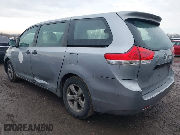 2012 Toyota Sienna with VIN 5TDZK3DC2CS221981, listed as a IAAI auction lot 41650273 with 146,652 mi miles. Bid and sale history available at carsss.com. Image 3.