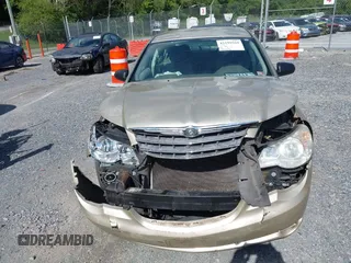 2010 Chrysler Sebring Touring z VIN 1C3CC4FB1AN142337, wystawiony jako IAAI lot #42199569 z przebiegiem 235 942 mil mil oraz . Historia ofert i sprzedaży dostępna na DreamBid. Obrazek 6.