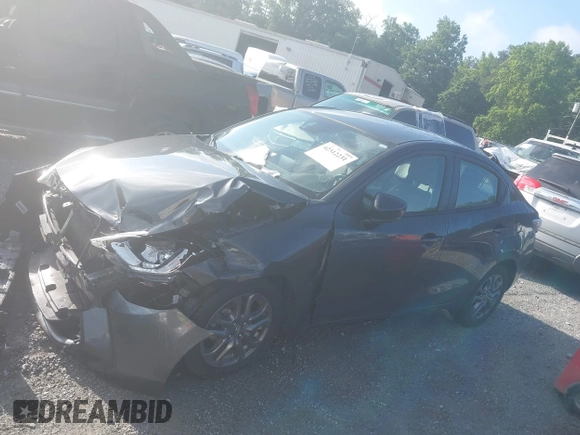 2019 Toyota Yaris L z VIN 3MYDLBYV8KY515505, wystawiony jako IAAI lot #42312231 z przebiegiem 94 601 mil mil oraz . Historia ofert i sprzedaży dostępna na DreamBid. Obrazek 14.