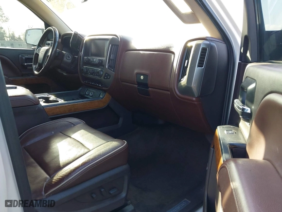 2015 Chevrolet Silverado 1500 High Country with VIN 3GCUKTEC6FG204564, listed as a IAAI auction lot 41953511 with 130,341 mi miles. Bid and sale history available at carsss.com. Image 5.
