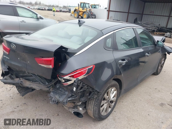 2017 Kia Optima LX z VIN 5XXGT4L33HG131596, wystawiony jako IAAI lot #41591166 z przebiegiem 105 084 mil mil oraz . Historia ofert i sprzedaży dostępna na DreamBid. Obrazek 4.