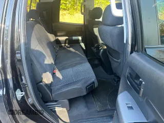2010 Toyota Tundra 4WD Truck with VIN 5TFUY5F14AX106337, listed as a Copart auction lot 75692084 with 106,050 mi miles and Clean Title. Bid and sale history available at carsss.com. Image 6.
