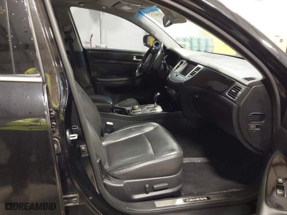 2012 Hyundai Genesis 5.0L with VIN KMHGC4DH3CU162680, listed as a IAAI auction lot 41560376 with 100,879 mi miles. Bid and sale history available at carsss.com. Image 5.