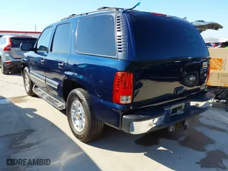 2004 Chevrolet Tahoe LT with VIN 1GNEC13Z64R186097, listed as a IAAI auction lot 42035901 with 285,408 mi miles. Bid and sale history available at carsss.com. Image 3.