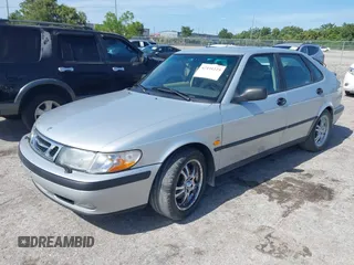 1999 Saab 9-3 z VIN YS3DF55P3X2062289, wystawiony jako IAAI lot #42431225 z przebiegiem 101 086 mil mil oraz . Historia ofert i sprzedaży dostępna na DreamBid. Obrazek 2.