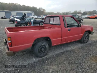 1991 Mitsubishi Mighty Max z VIN JA7FL24W2MP026041, wystawiony jako Copart lot #79159244 z przebiegiem 219 903 mil mil oraz Szkody całkowita. Historia ofert i sprzedaży dostępna na DreamBid. Obrazek 3.