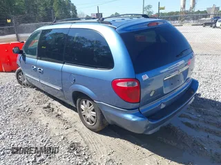 2007 Chrysler Town & Country Touring with VIN 2A4GP54L47R262996, listed as a IAAI auction lot 41345204 with 173,793 mi miles and . Bid and sale history available at DreamBid. Image 3.