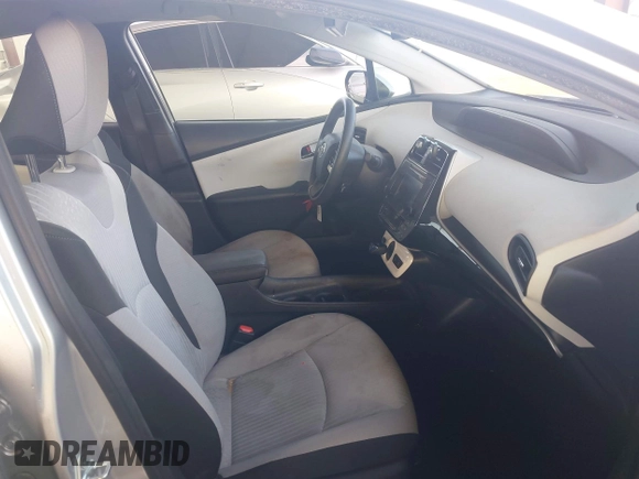 2016 Toyota Prius Two with VIN JTDKBRFU0G3505479, listed as a IAAI auction lot 41977008 with 218,630 mi miles and . Bid and sale history available at DreamBid. Image 5.