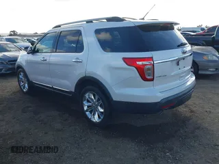 2013 Ford Explorer Limited z VIN 1FM5K7F8XDGC49386, wystawiony jako IAAI lot #41723344 z przebiegiem 205 831 mil mil oraz . Historia ofert i sprzedaży dostępna na DreamBid. Obrazek 3.